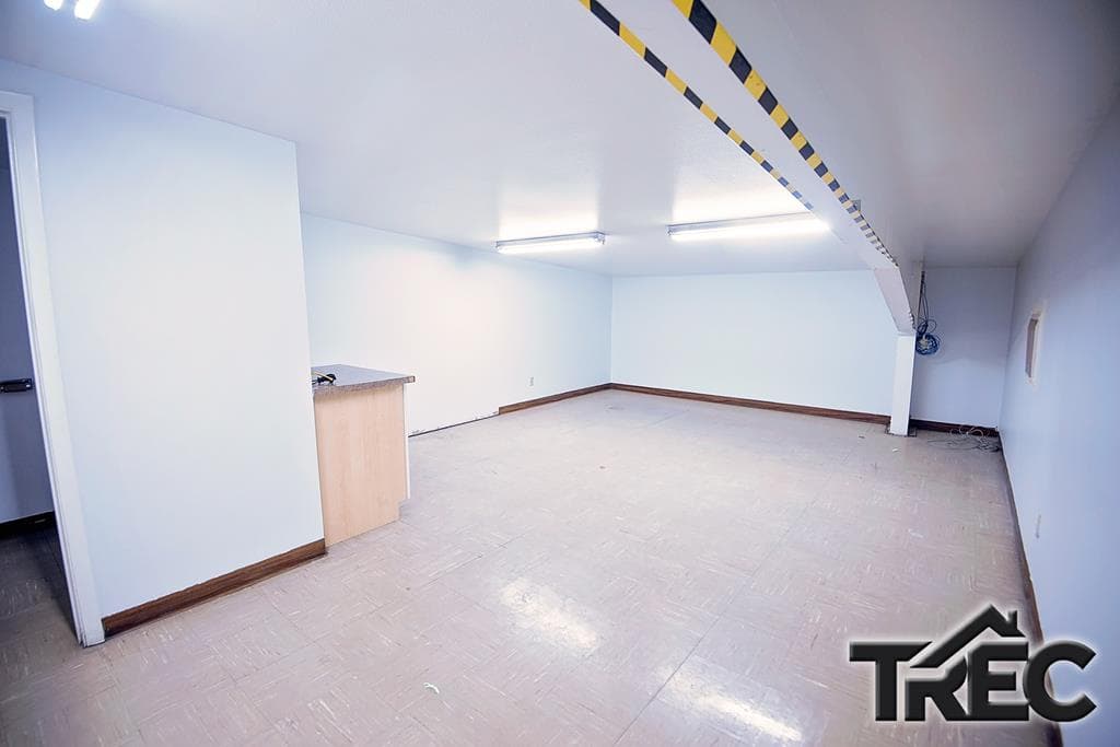 415 Alan Rd — photo 12 of 41