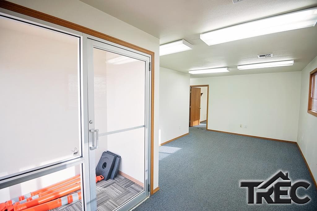 415 Alan Rd — photo 17 of 41