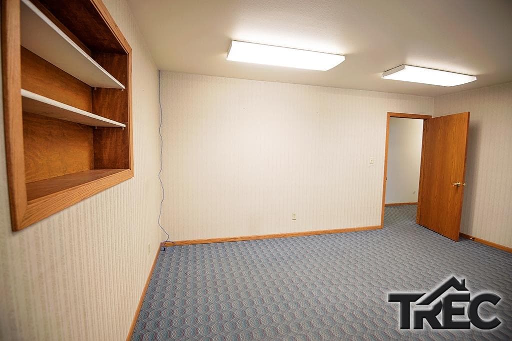 415 Alan Rd — photo 23 of 41