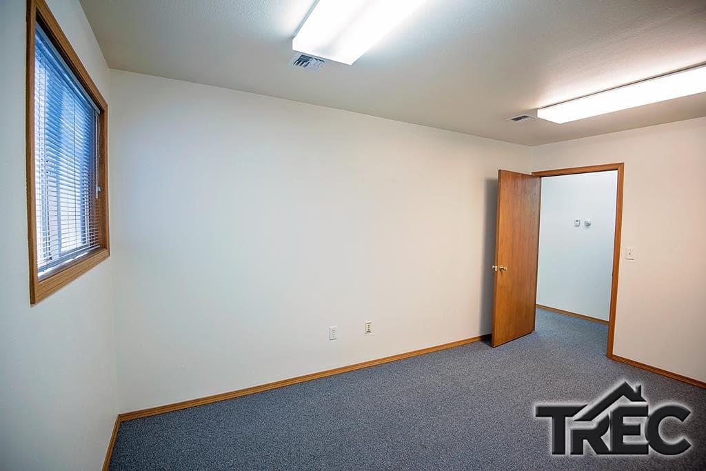 415 Alan Rd — photo 25 of 41