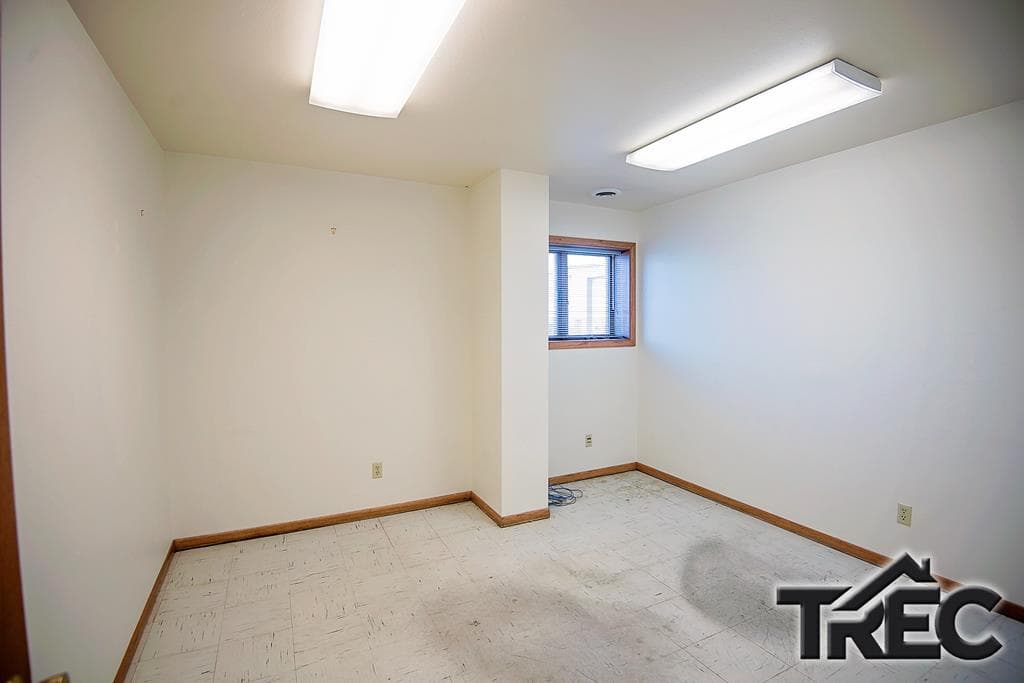 415 Alan Rd — photo 38 of 41