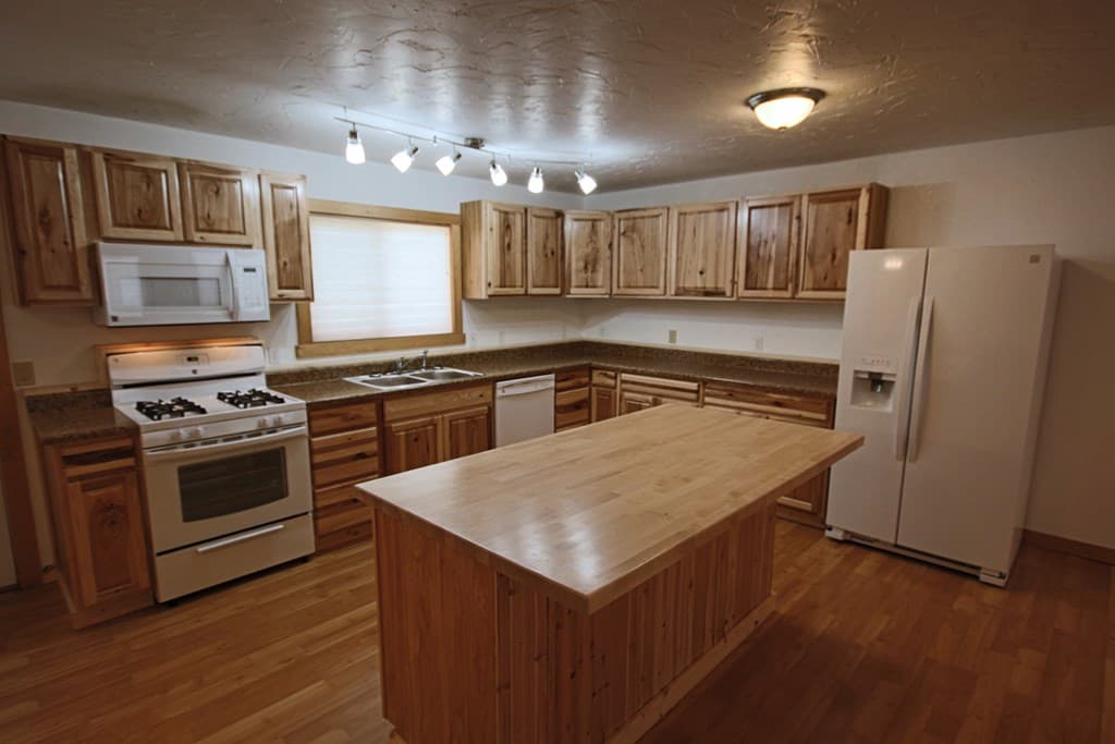 3656 North Fork Hwy — photo 11 of 21