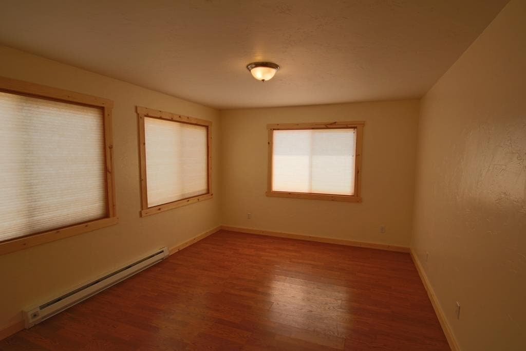 3656 North Fork Hwy — photo 6 of 21