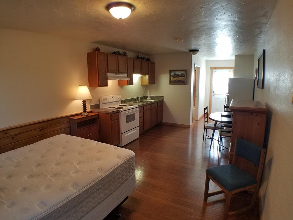 3656 North Fork Hwy — photo 9 of 21