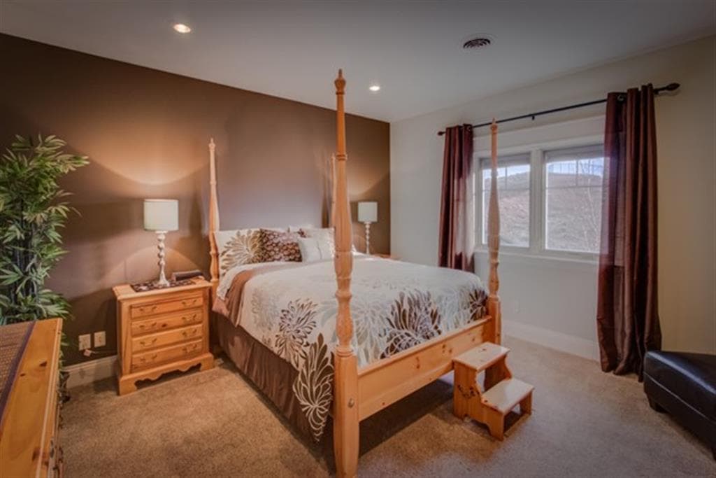 401 Lichen Dr — photo 15 of 39