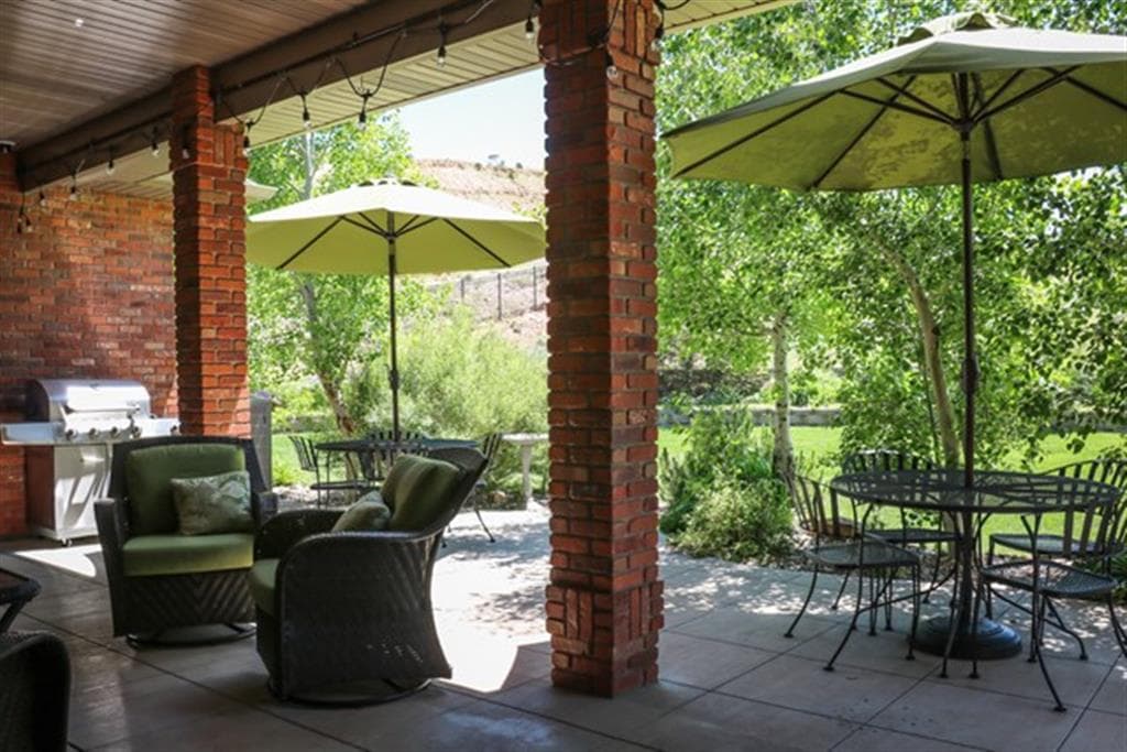 401 Lichen Dr — photo 37 of 39