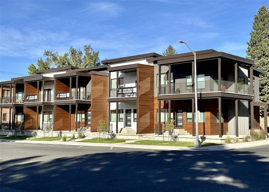 1228 12th St — photo 25 of 25