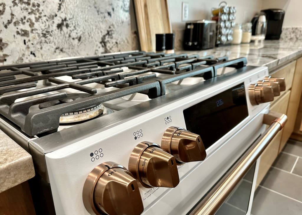 1228 12th St — photo 7 of 25