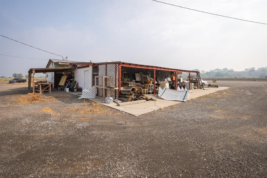 1336 N 6th St — photo 4 of 27