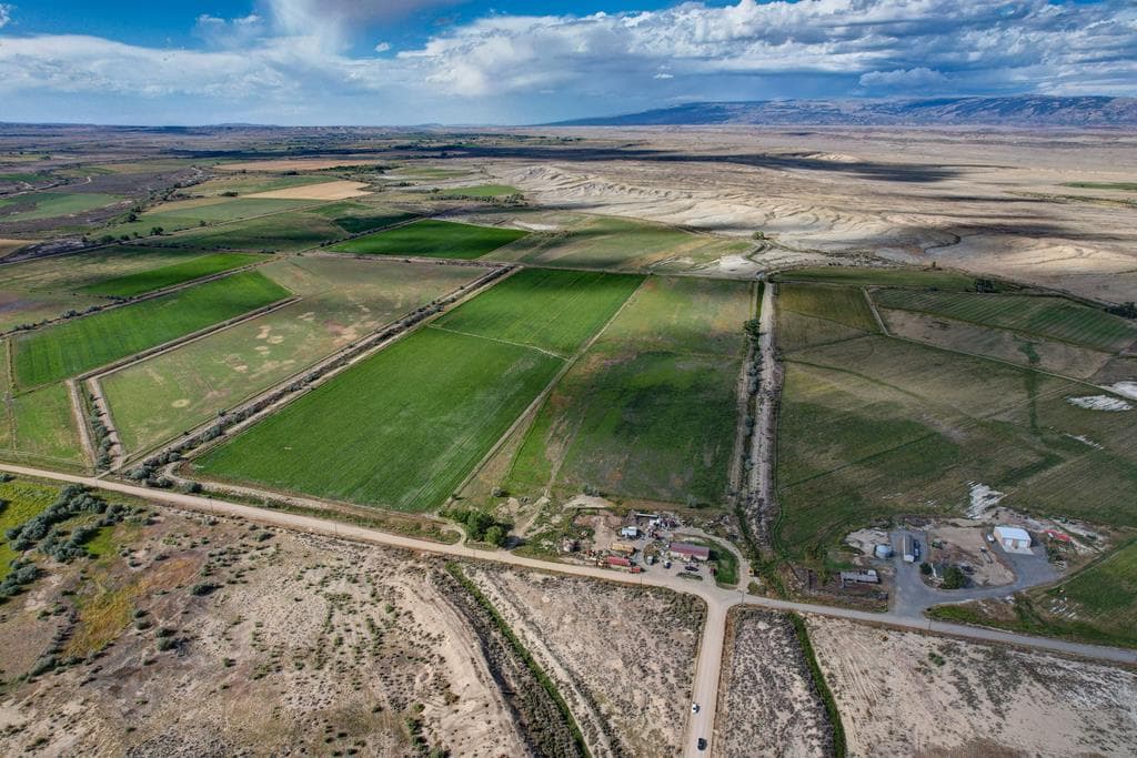 359 Lane 7 1/2 — photo 9 of 17