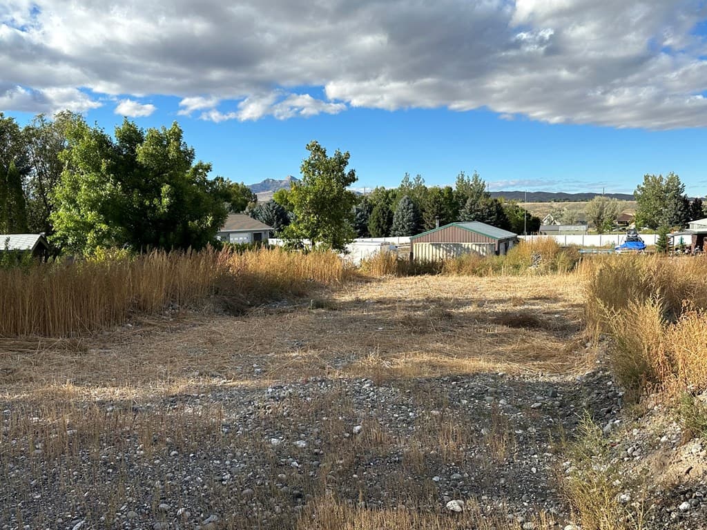 2919 Faith Ct — photo 8 of 11