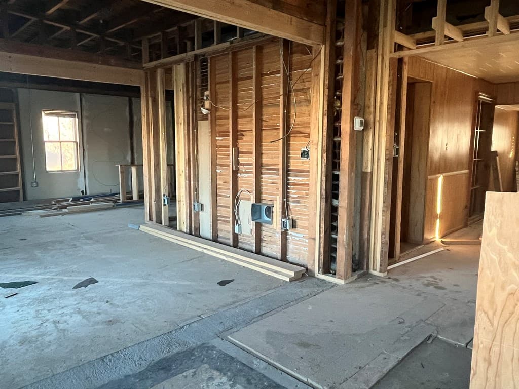 110 E Main St — photo 7 of 12