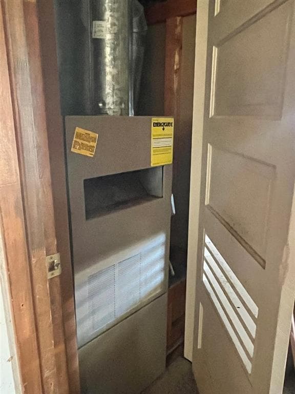 110 E Main St — photo 10 of 12