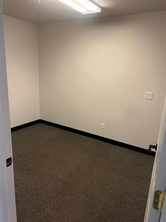 482 Mountain View Dr — photo 3 of 7