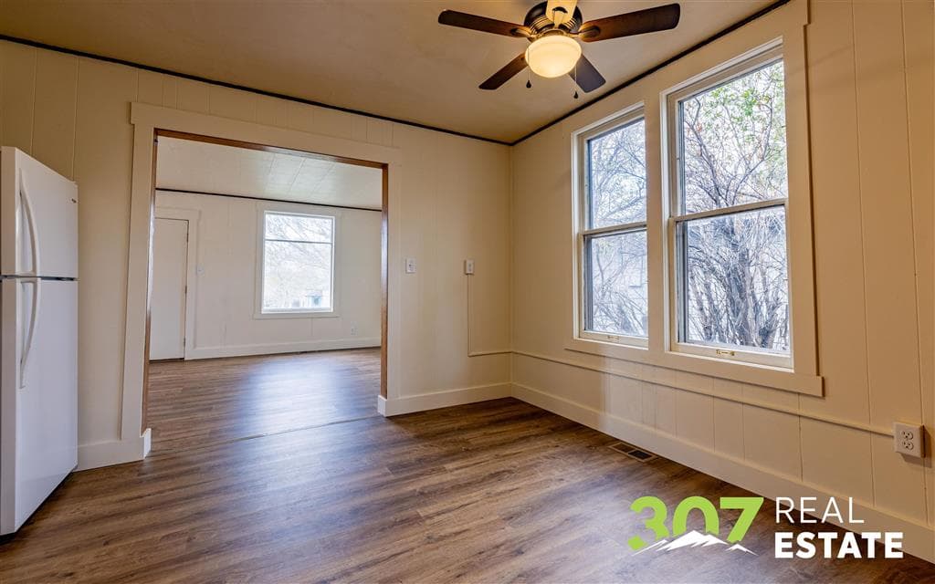 1726 Alger Ave — photo 6 of 16