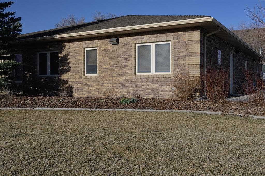 1443 Beck Ave — photo 2 of 49