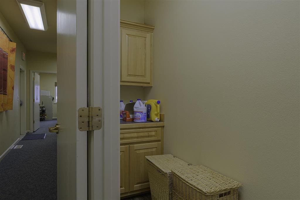 1443 Beck Ave — photo 12 of 49