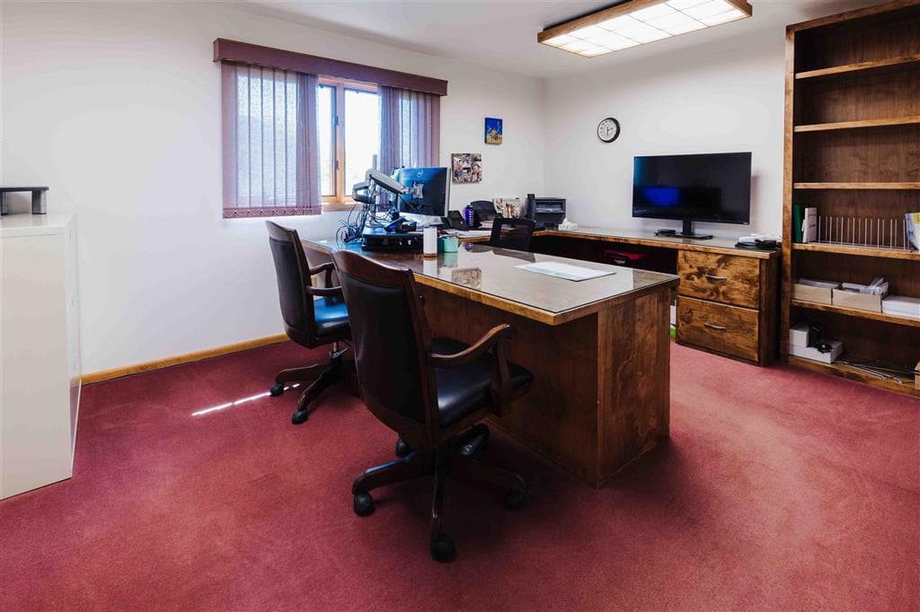 931 Rumsey Ave — photo 18 of 35