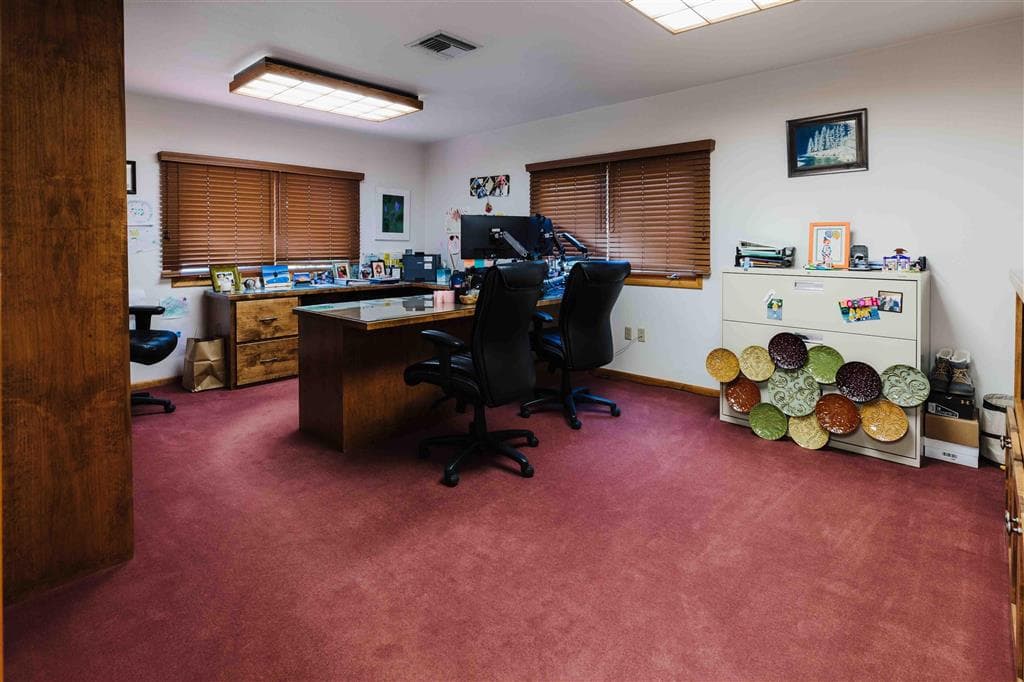 931 Rumsey Ave — photo 21 of 35