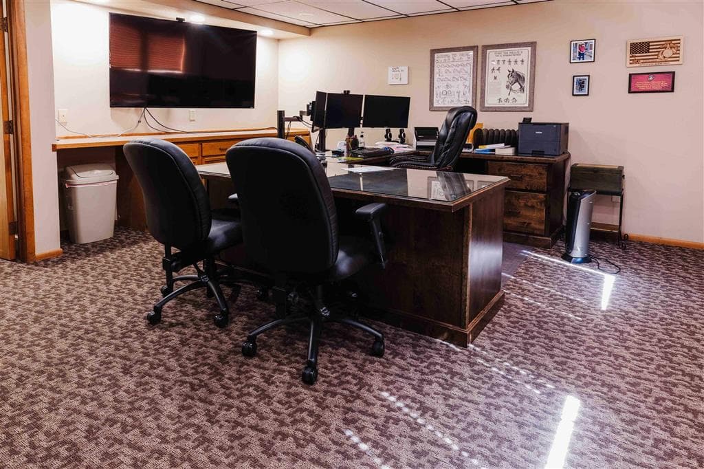 931 Rumsey Ave — photo 8 of 35