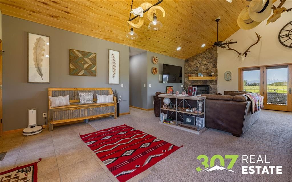 28 Caboose Ln — photo 12 of 78