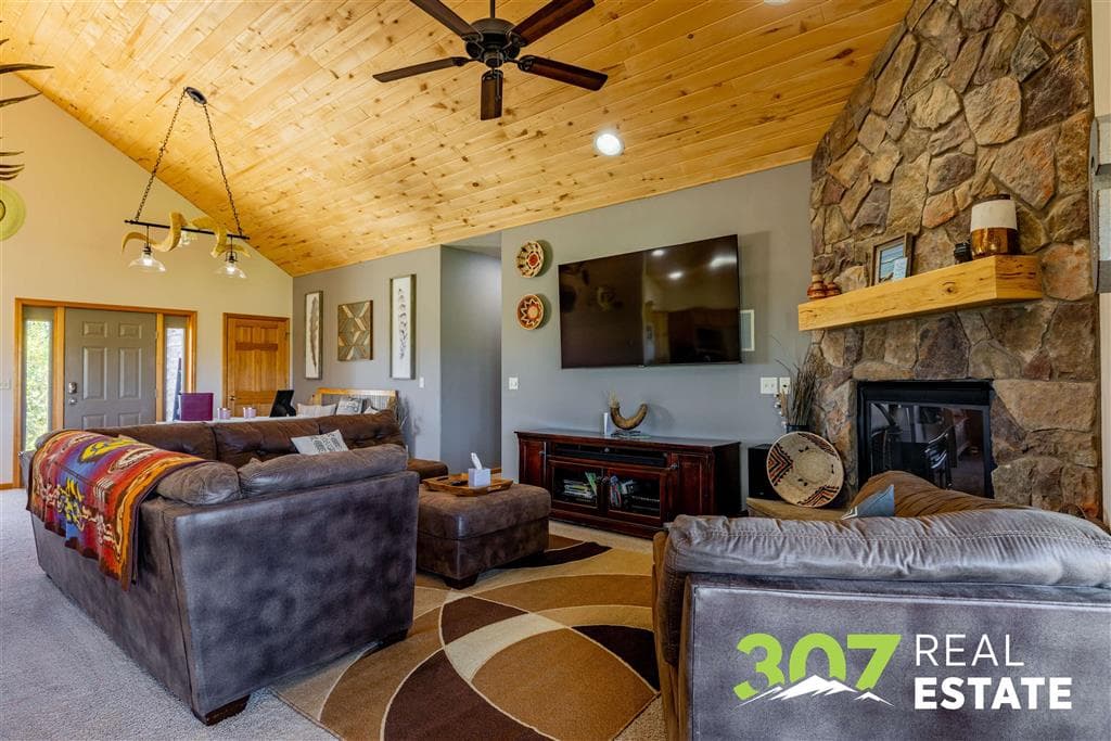 28 Caboose Ln — photo 13 of 78