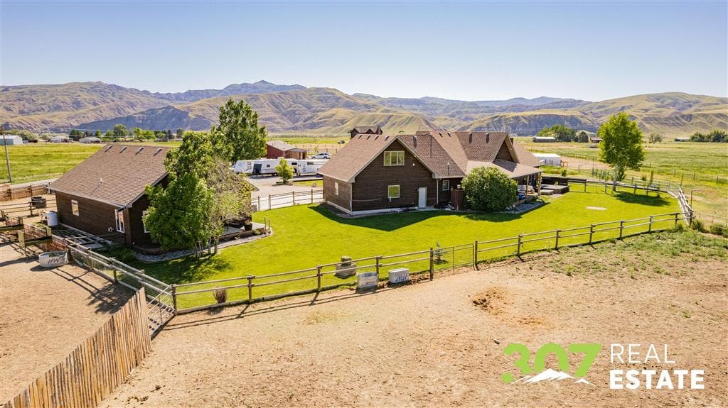 28 Caboose Ln — photo 6 of 78