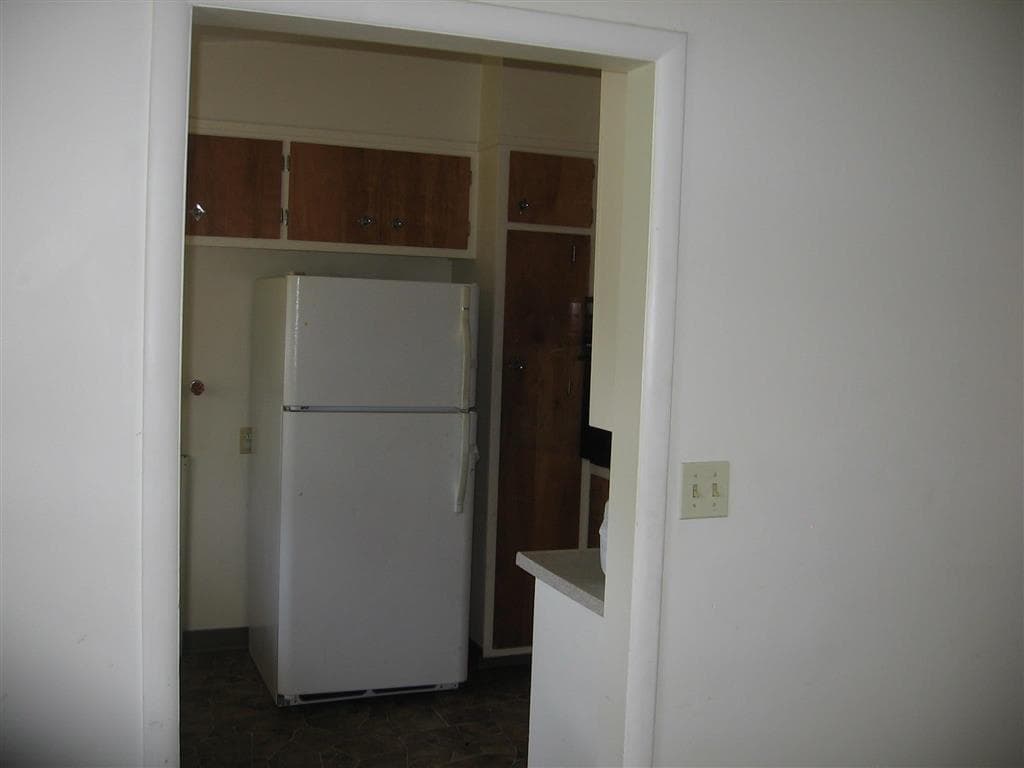 601 S 8th St — photo 2 of 23