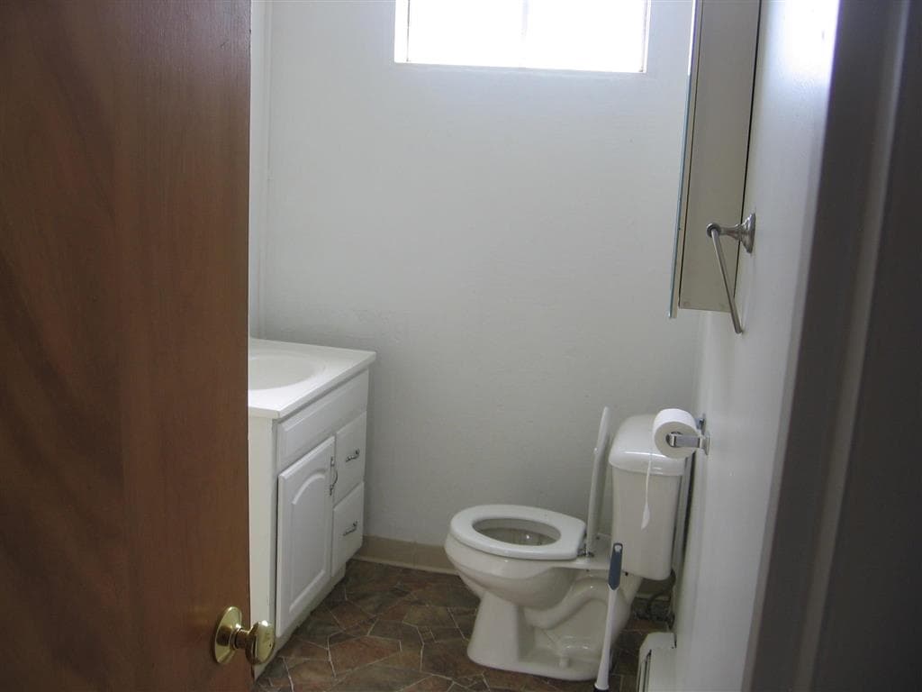 601 S 8th St — photo 14 of 23