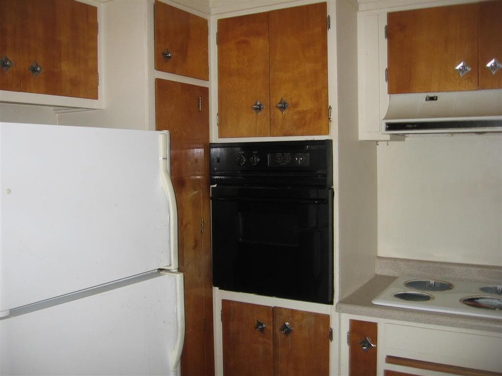 601 S 8th St — photo 3 of 23