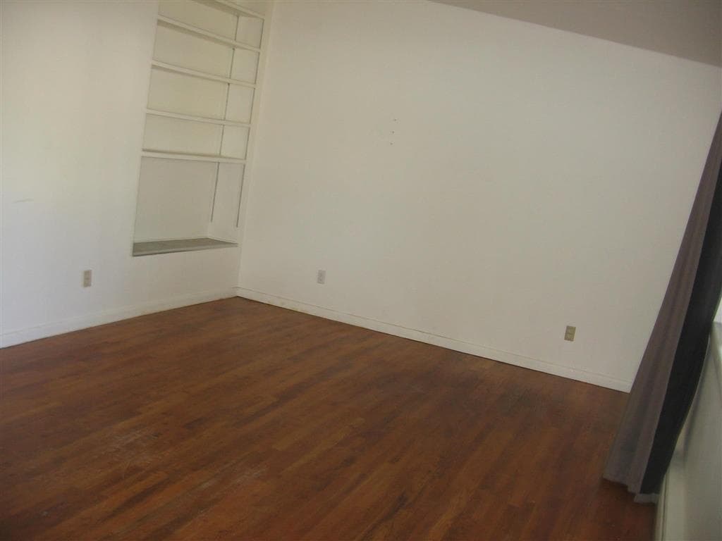 601 S 8th St — photo 7 of 23