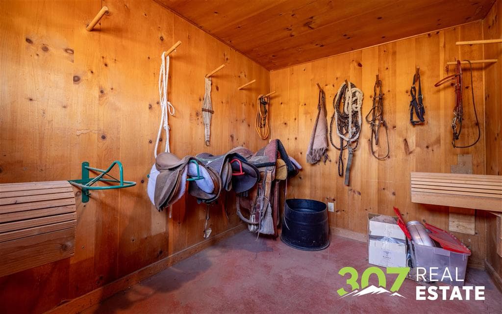 1420 Meadow Ln Ave — photo 109 of 119