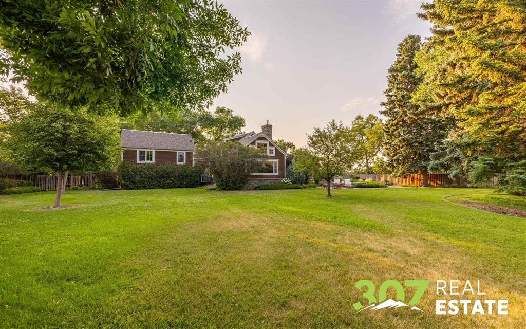 1420 Meadow Ln Ave — photo 17 of 119