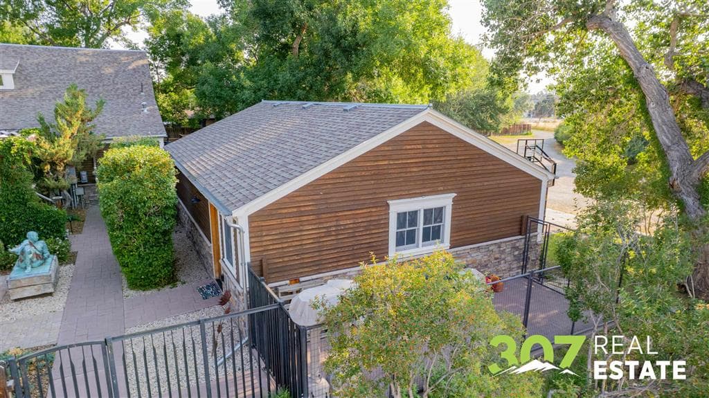 1420 Meadow Ln Ave — photo 23 of 119