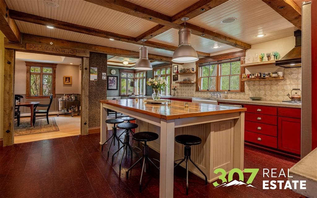 1420 Meadow Ln Ave — photo 27 of 119