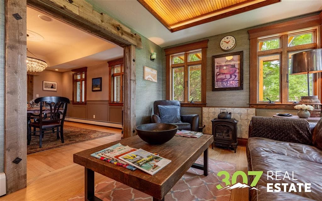 1420 Meadow Ln Ave — photo 31 of 119