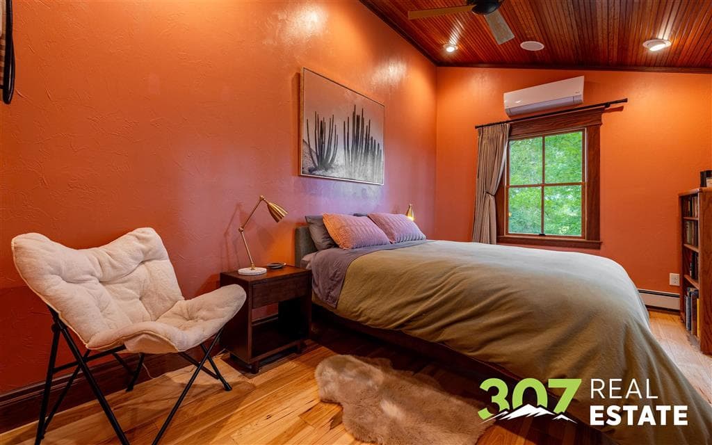 1420 Meadow Ln Ave — photo 52 of 119