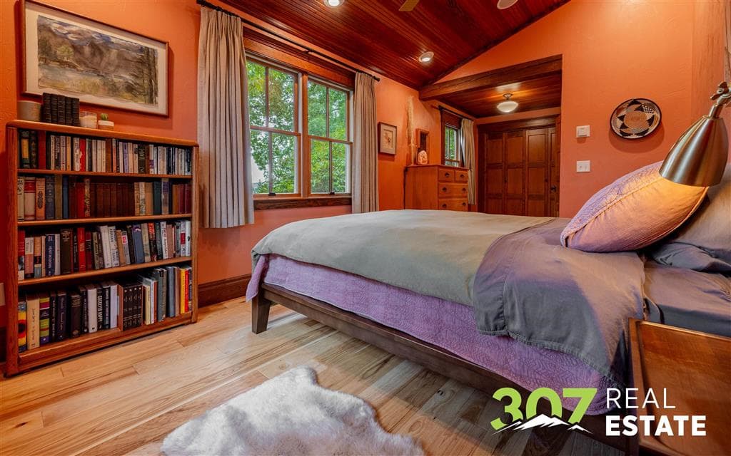 1420 Meadow Ln Ave — photo 53 of 119