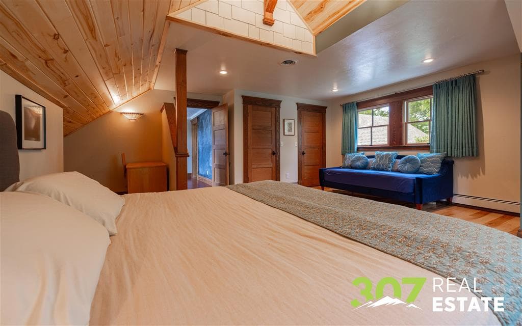 1420 Meadow Ln Ave — photo 64 of 119