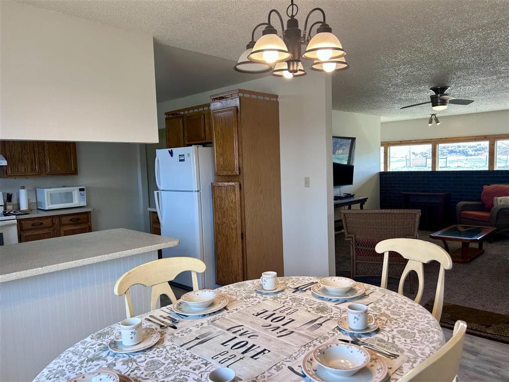 845 Hwy 14 — photo 10 of 25