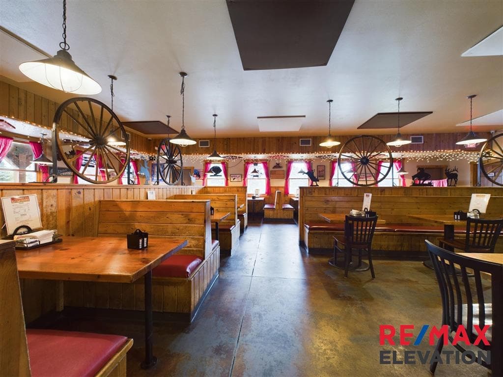 512 Yellowstone Ave — photo 12 of 52