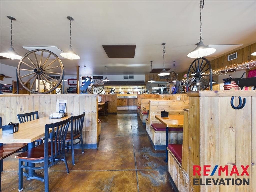 512 Yellowstone Ave — photo 10 of 52