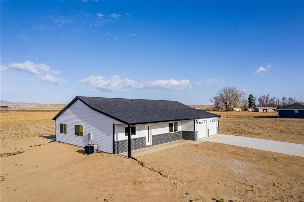 101 Buck Creek Way photo 1