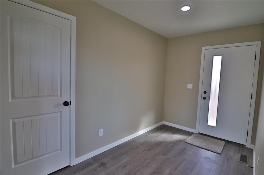 101 Buck Creek Way — photo 4 of 42