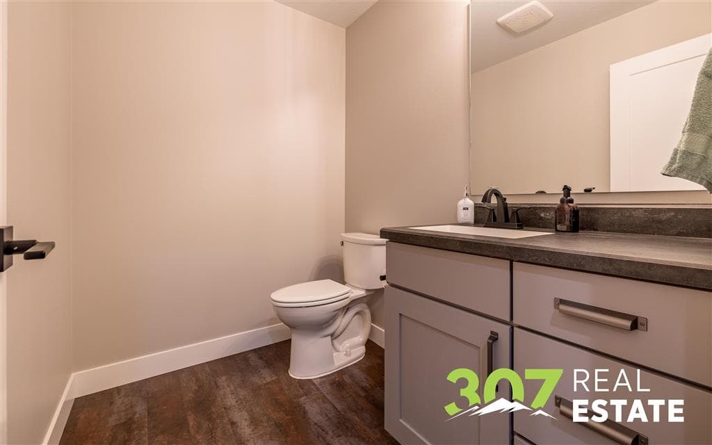 5 Breezy Ln — photo 21 of 58