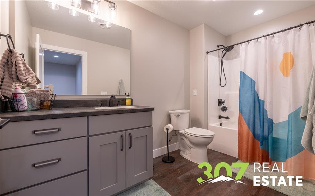 5 Breezy Ln — photo 35 of 58