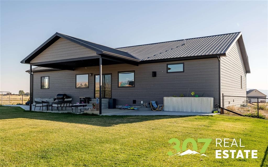 5 Breezy Ln — photo 41 of 58