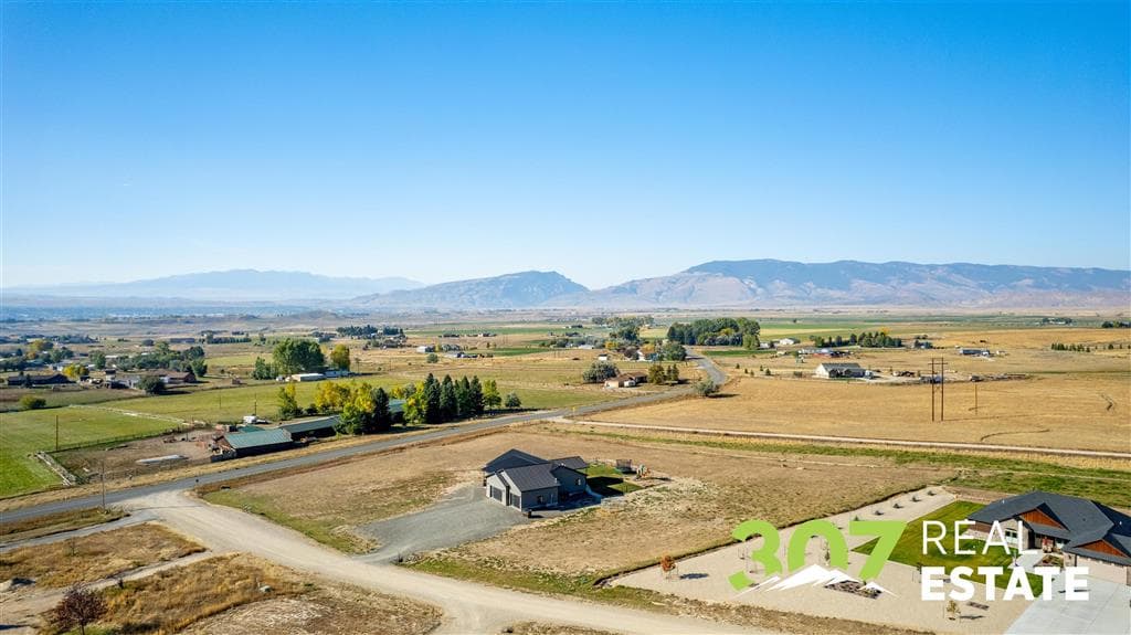 5 Breezy Ln — photo 45 of 58