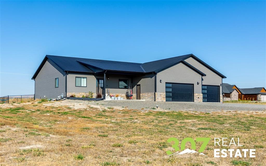 5 Breezy Ln — photo 56 of 58