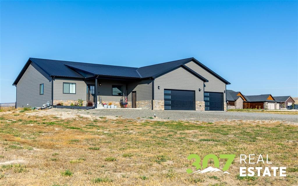 5 Breezy Ln — photo 57 of 58